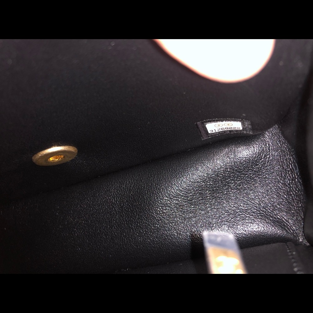 ❣️Final sale Authentic Chanel 21S Cavair Top Handle Mini Rectangular❣️ - Picture 13 of 14